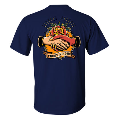 Trust No One Handshake Print Short-sleeved T-shirt
