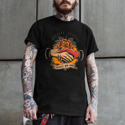 Trust No One Print T-shirt